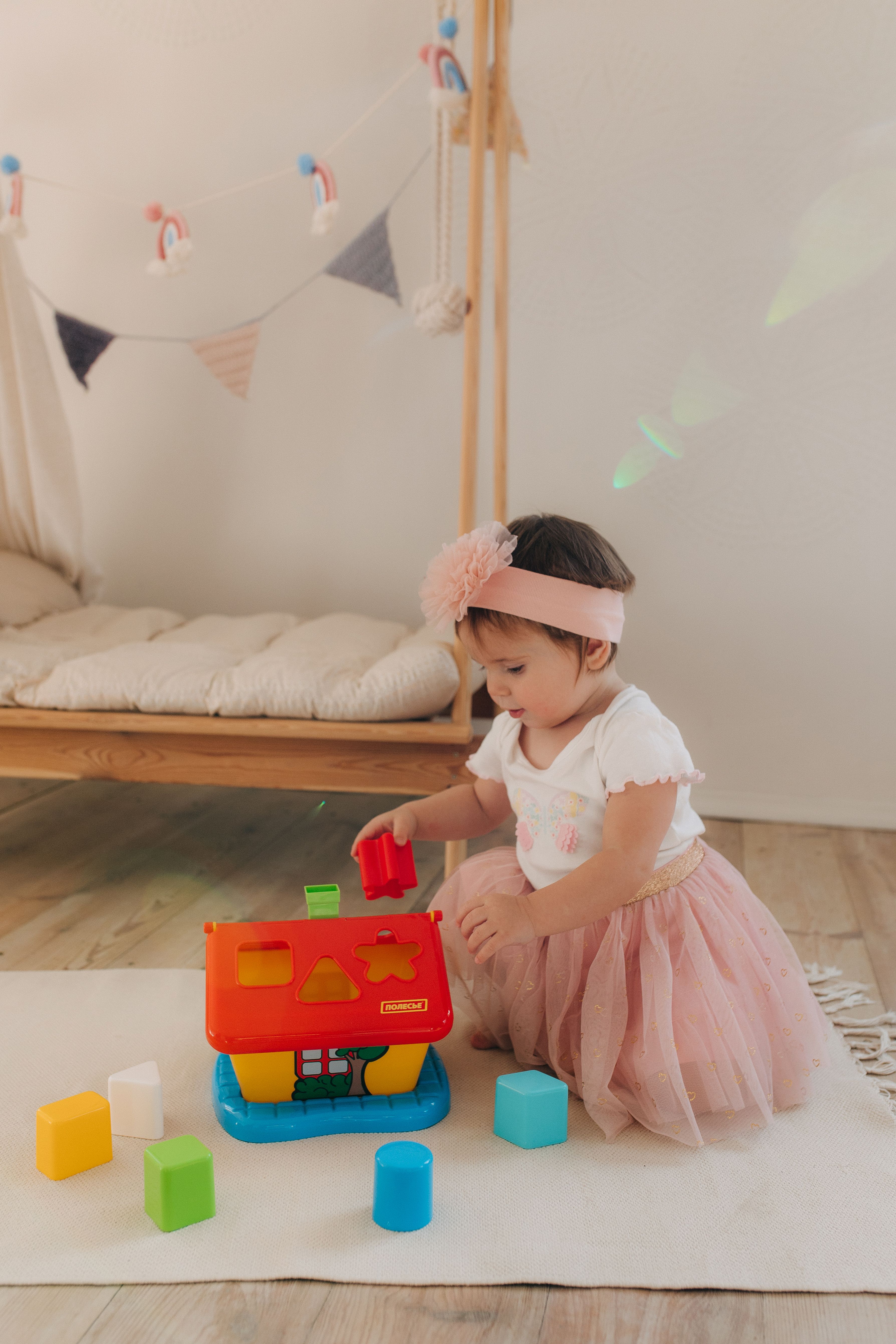 0–12 hónapos babajáték kalauz. Milyen játékot válassz, hogy ne csak szórakozzon, hanem fejlessze is?